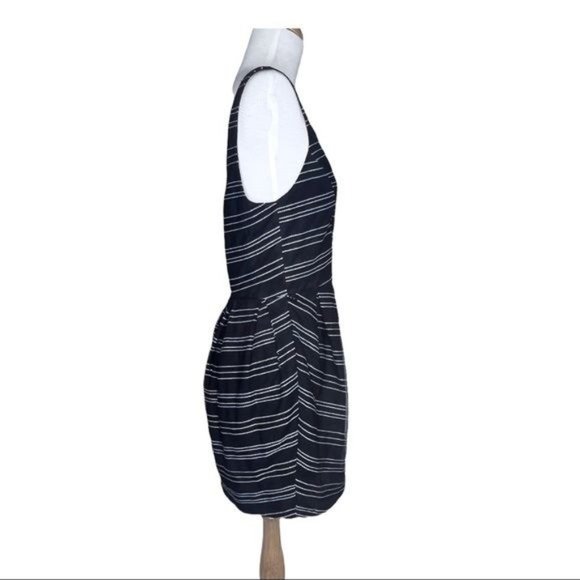 BCBGENERATION Dress Back Zip Skater Black and White Stripes Size 8 - Picture 6 of 10